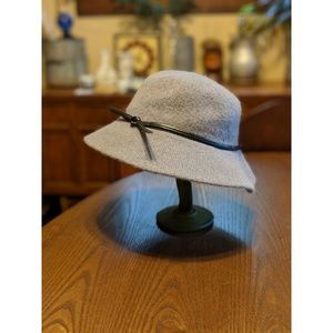 Old navy vintage inspired gray hat size S/M